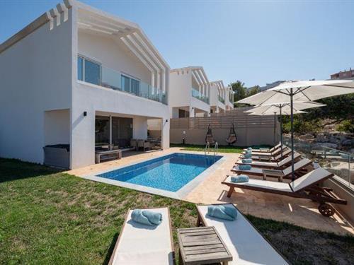 Sommerhus - 8 personer -  - 74150 - Gerani