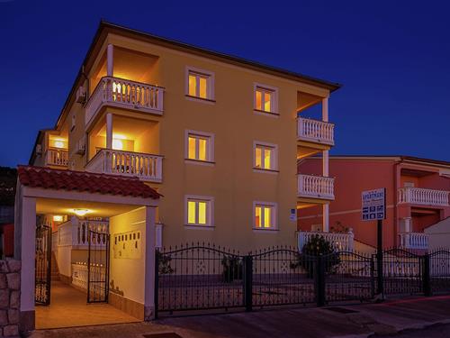 Holiday apartment - 2 persons -  - 51265 - Dramalj