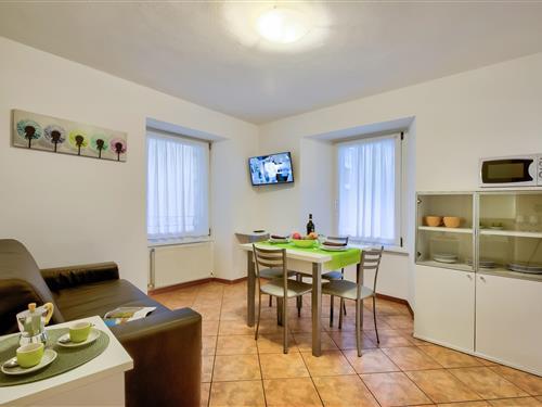 Holiday Home/Apartment - 3 persons -  - Via del Corvo, - 38066 - Riva Del Garda