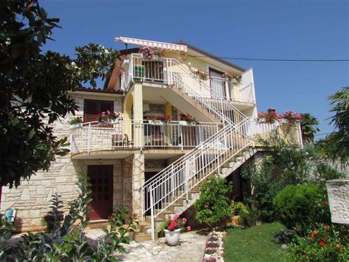 Holiday Home/Apartment - 3 persons -  - 52470 - Umag