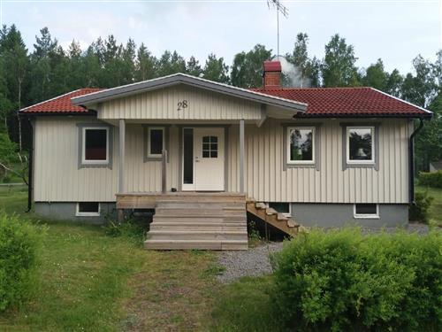Holiday Home/Apartment - 4 persons -  - Alsterfors - 36075 - Alstermo