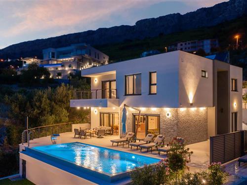 Feriehus - 8 personer -  - Put Sv. Roka - Omis-Suhi Potok - 21314 - Jesenice