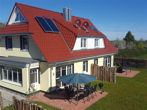 Ferielejlighed - 8 personer -  - Dorfstraße 41 h und k - 18556 - Breege