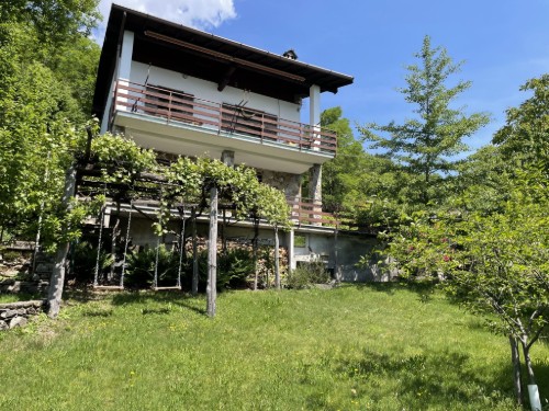 Holiday home - 4 persons -  - 22010 - Gera Lario
