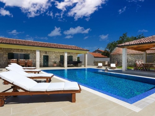Villa - 10 personer -  - 23241 - Lovinac\/Zadar