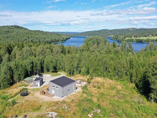 Sommerhus - 10 personer -  - Åstenäs Mobacken - Åstenäs/Mangskog - 671 96 - Åstenäs
