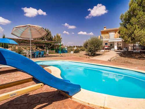 Ferienhaus - 11 Personen -  - Poligono 40, Parcela - 23680 - Alcala La Real