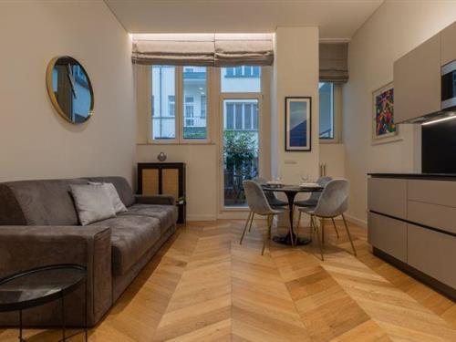 Ferienhaus - 4 Personen -  - 10121 - Turin