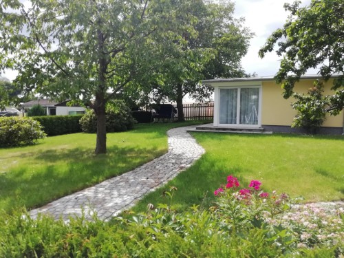 Bungalow - 2 Personen -  - Weststraße - 01454 - Radeberg