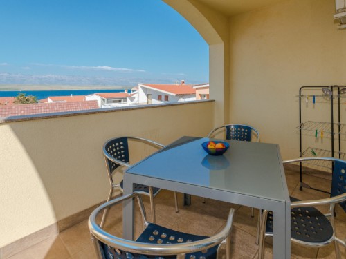 Holiday apartment - 4 persons -  - Ulica Bobovik XIX - 23234 - Vir