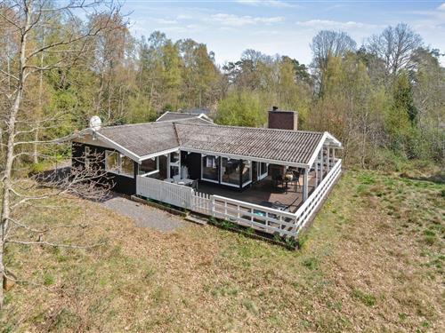 Sommerhus - 5 personer -  - Holmegårdsvej - Hasle - 3700 - Rønne