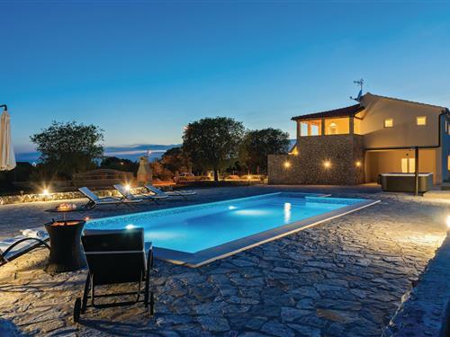 Holiday home - 8 persons -  - Radonic, Auzine - Sibenik-Danilo - 22000 - Danilo