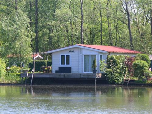 Holiday home - 3 persons -  - Weperpolder 33A - - 8431 RL - Oosterwolde