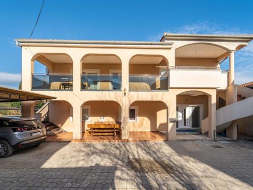 Holiday apartment - 2 persons -  - Dubrovacka ulica - Biograd-Biograd - 23210 - Biograd Na Moru