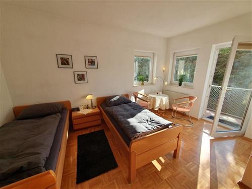 Ferienhaus - 2 Personen -  - Bahnhofstr. - 64673 - Zwingenberg