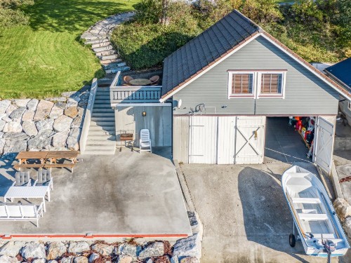 Holiday home - 4 persons -  - Sjøbua - Sykkylven/Hundeidvik - 6224 - Hundeidvik