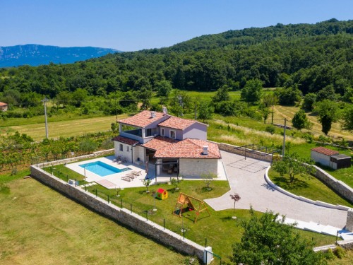 Feriehus - 8 personer -  - 52231 - Labin