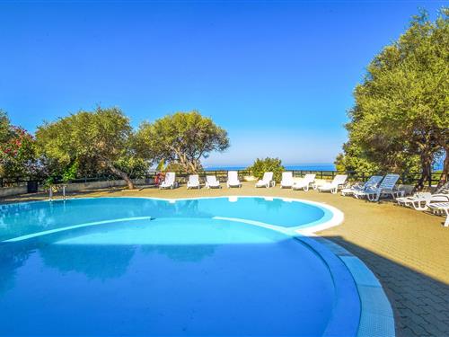 Ferielejlighed - 4 personer -  - Località Li Scalitti snc - 07030 - Badesi