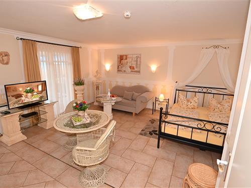 Ferielejlighed - 2 personer -  - Mittelweg - 18119 - Warnemünde