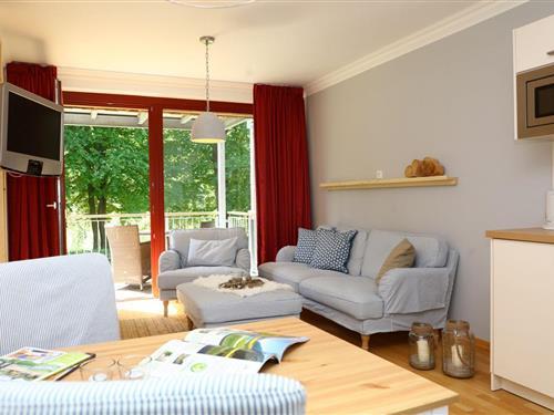 Holiday apartment - 2 persons -  - Schlossallee - 18551 - Lohme