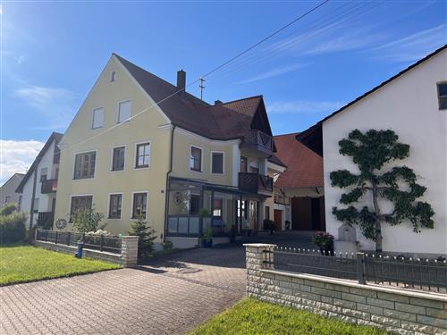 Holiday Home/Apartment - 5 persons -  - Ringstraße - 86650 - Wemding