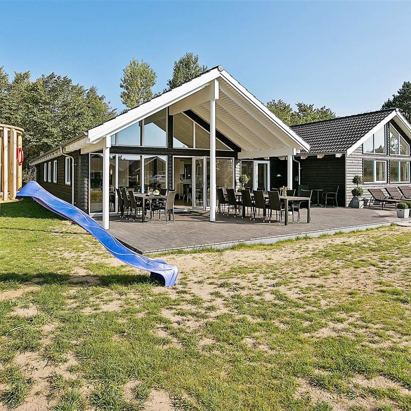 Sommerhus - 18 personer -  - Nordgårdsvej - Vejby Strand - 3210 - Vejby