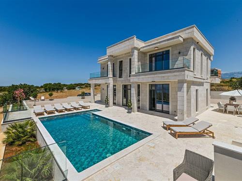 Holiday home - 10 persons -  - Samorasnji - Pag - Skuncini Stani - 53291 - Novalja