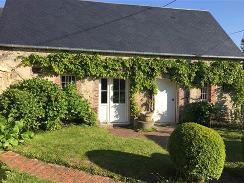 Holiday Home/Apartment - 4 persons -  - 50250 - Houtteville