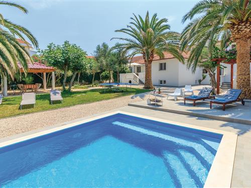 Holiday home - 12 persons -  - ul.58, br. - Pasman-Zdrelac - 23263 - Zdrelac