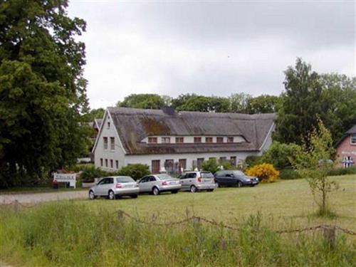 Holiday Home/Apartment - 4 persons -  - Alt Reddevitz - 18586 - Mönchgut