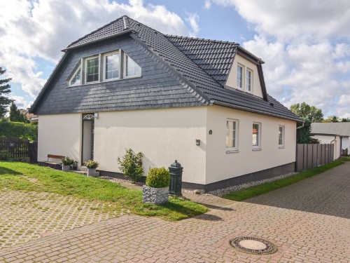 Objekt Nr.: 136-DMK352