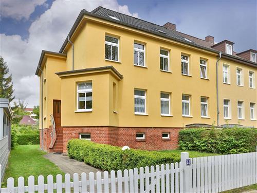 Ferienhaus - 8 Personen -  - Sarnowstraße - 18439 - Stralsund