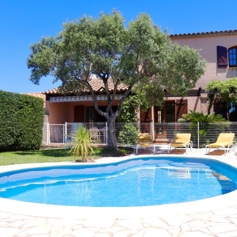 Sommerhus - 8 personer -  - 83240 - Cavalaire