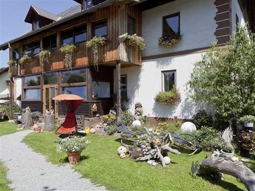 Holiday Home/Apartment - 7 persons -  - Laubendorf - 9872 - Millstatt