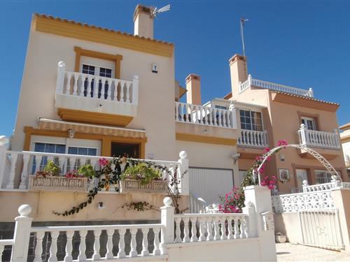 Holiday home - 6 persons -  - C/ Cala Capitan - 03189 - Orihuela Costa