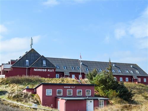 Sommerhus - 4 personer -  - Hjelmevej 15 lej. - 6854 - Henne Strand