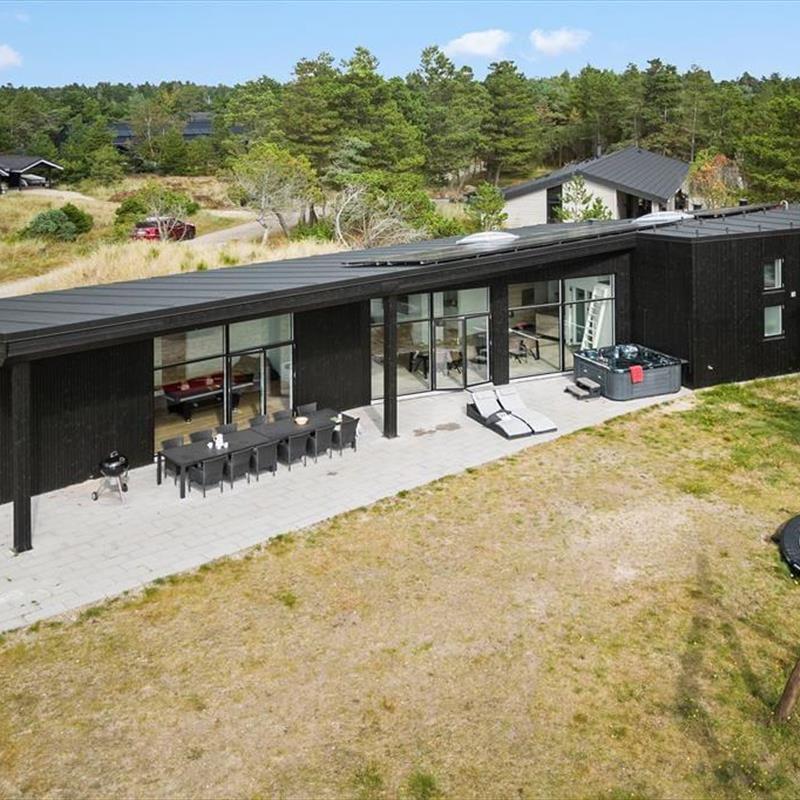 Ferienhaus - 12 Personen -  - Gl Hovej 2 A - 6857 - Blavand