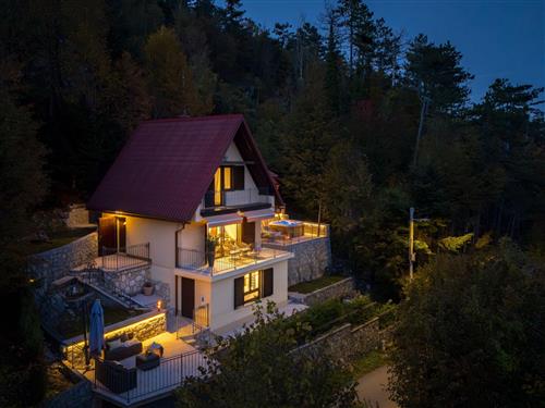 Sommerhus - 6 personer -  - Fužine - 51322