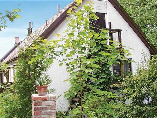 Holiday home - 3 persons -  - Komstad Stengravar - Gärsnäs/Simrishamn - 272 96 - Gärsnäs