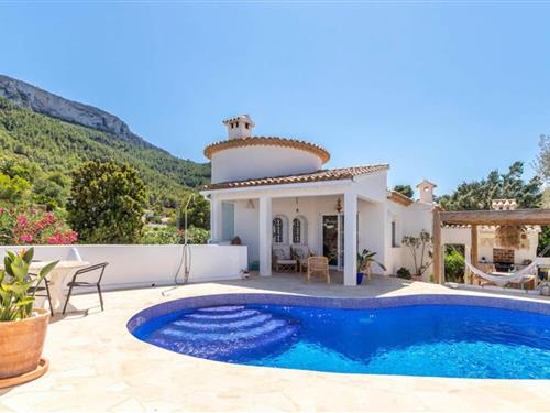 Sommerhus - 8 personer -  - 03700 - Denia