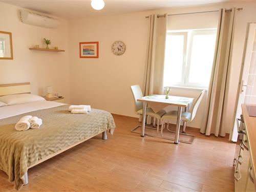 Holiday apartment - 2 persons -  - 20250 - Orebic