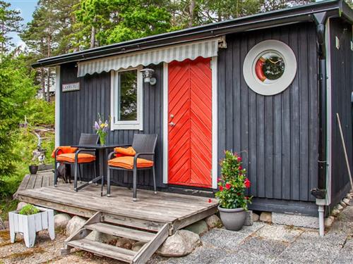  - 2 personer -  - Västra Lanesundsvägen - Lanesund - 45198 - Uddevalla