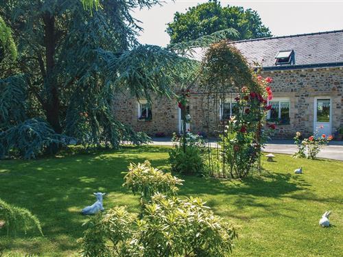 Holiday home - 6 persons -  - Beaugouyen, La Bergerie - 22580 - Plouha