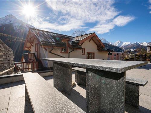 Holiday apartment - 8 persons -  - Stradun - 7550 - Scuol