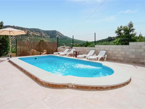 Holiday home - 8 persons -  - Ctra Rabita-PuertoLlano km - Alcalá La Real/Jaen - 23685 - Puertollano