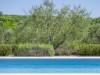 Image 9 - Outside