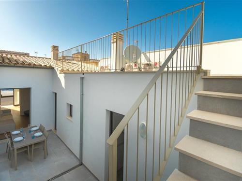 Holiday home - 4 persons -  - Carrer de la Llissa, - 07560 - Cala Morlanda
