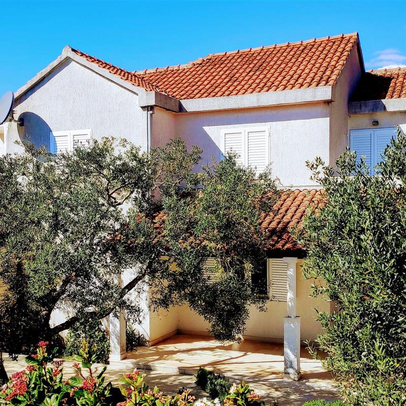 Ferielejlighed - 5 personer -  - Kralja Zvonimira - 21223 - Okrug Gornji