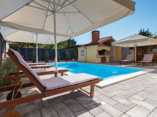 Ferienhaus - 10 Personen -  - 23233 - Privlaka