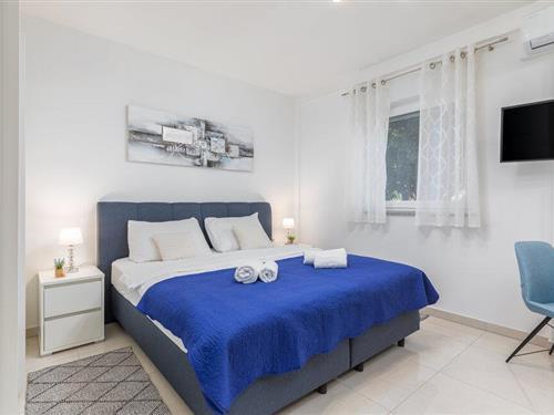 Holiday apartment - 2 persons -  - Kolodvorska ulica - 52100 - Pula